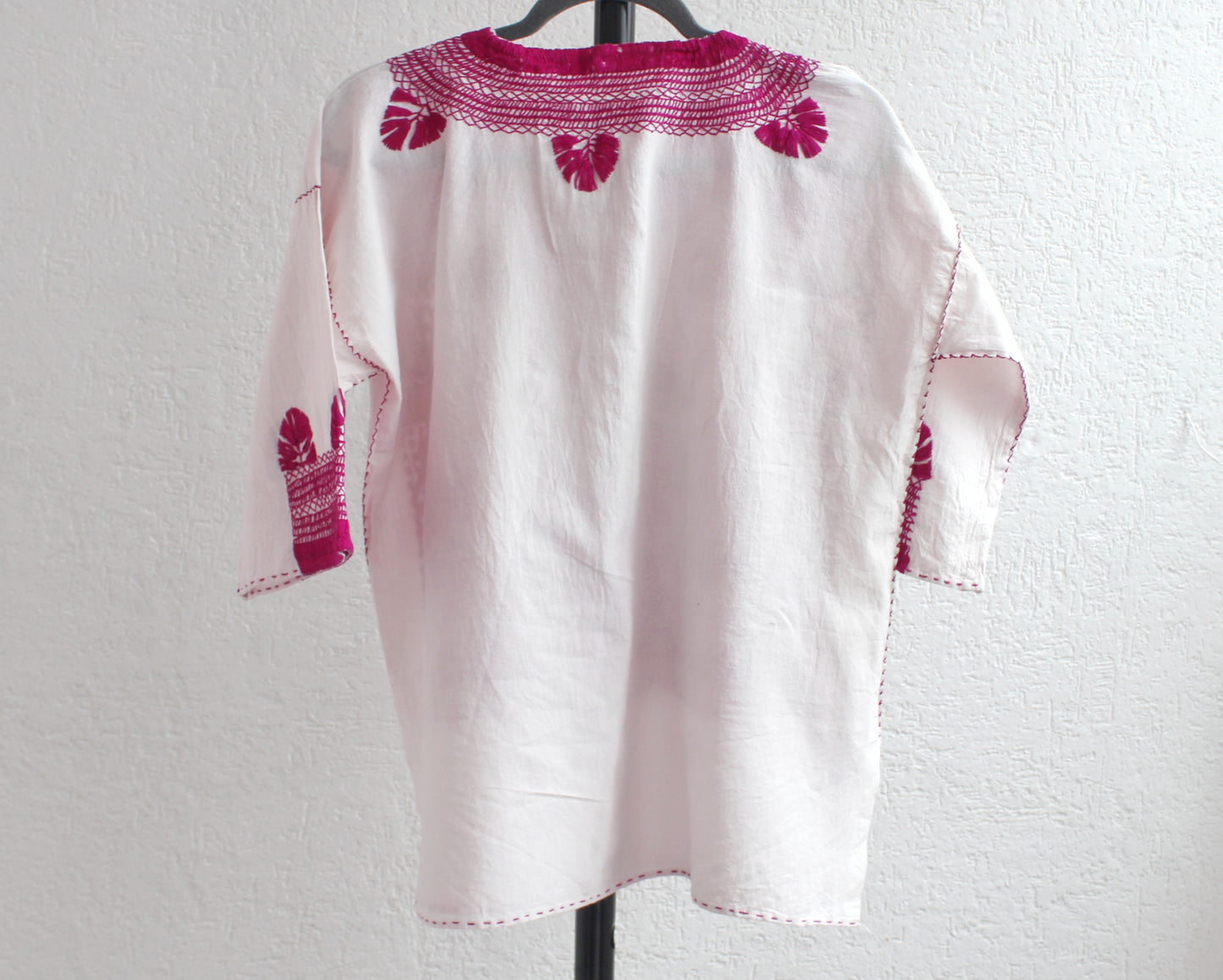 Blusa Milpa Manta Flores Guinda CH - M