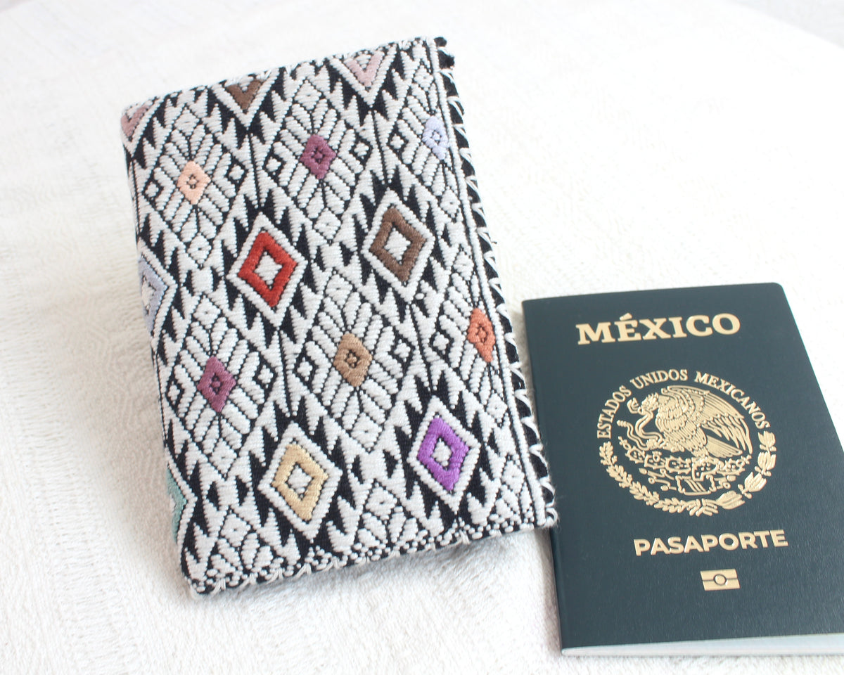 Porta Pasaporte Estrellas Blanco