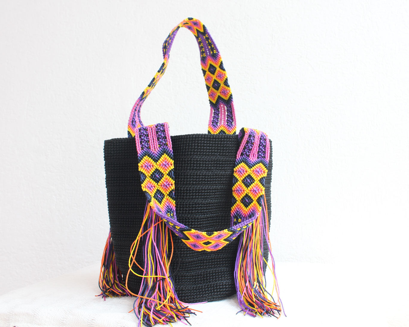 Bolso de mano Negro Morado Amarillo