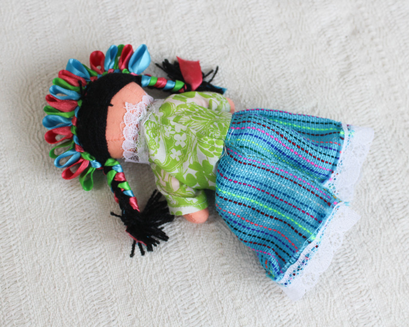 Muñeca Lelé Mediana Azul Coral Verde