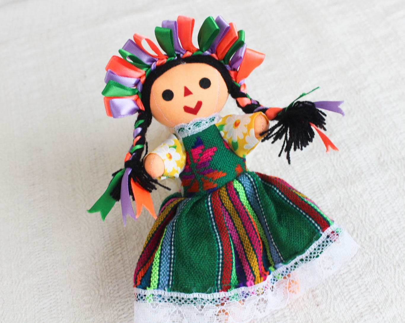 Muñeca Lelé Mediana Lila Coral Verde