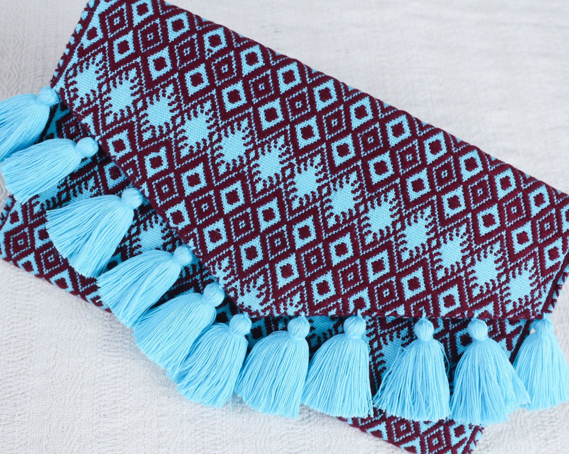 Clutch Artesanal SCH ’IXAL Corona Azul Vino