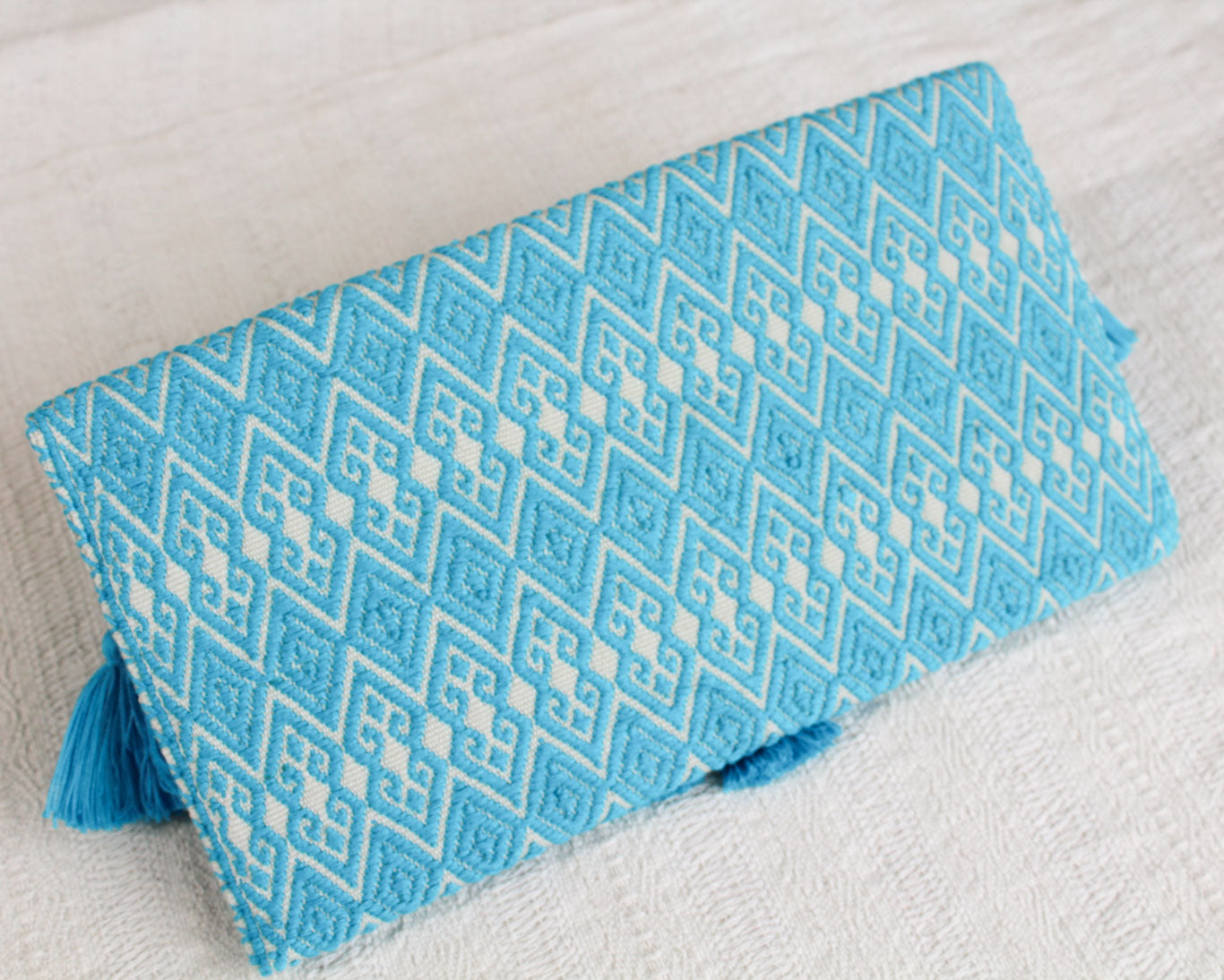 Clutch Artesanal Rizado Azul