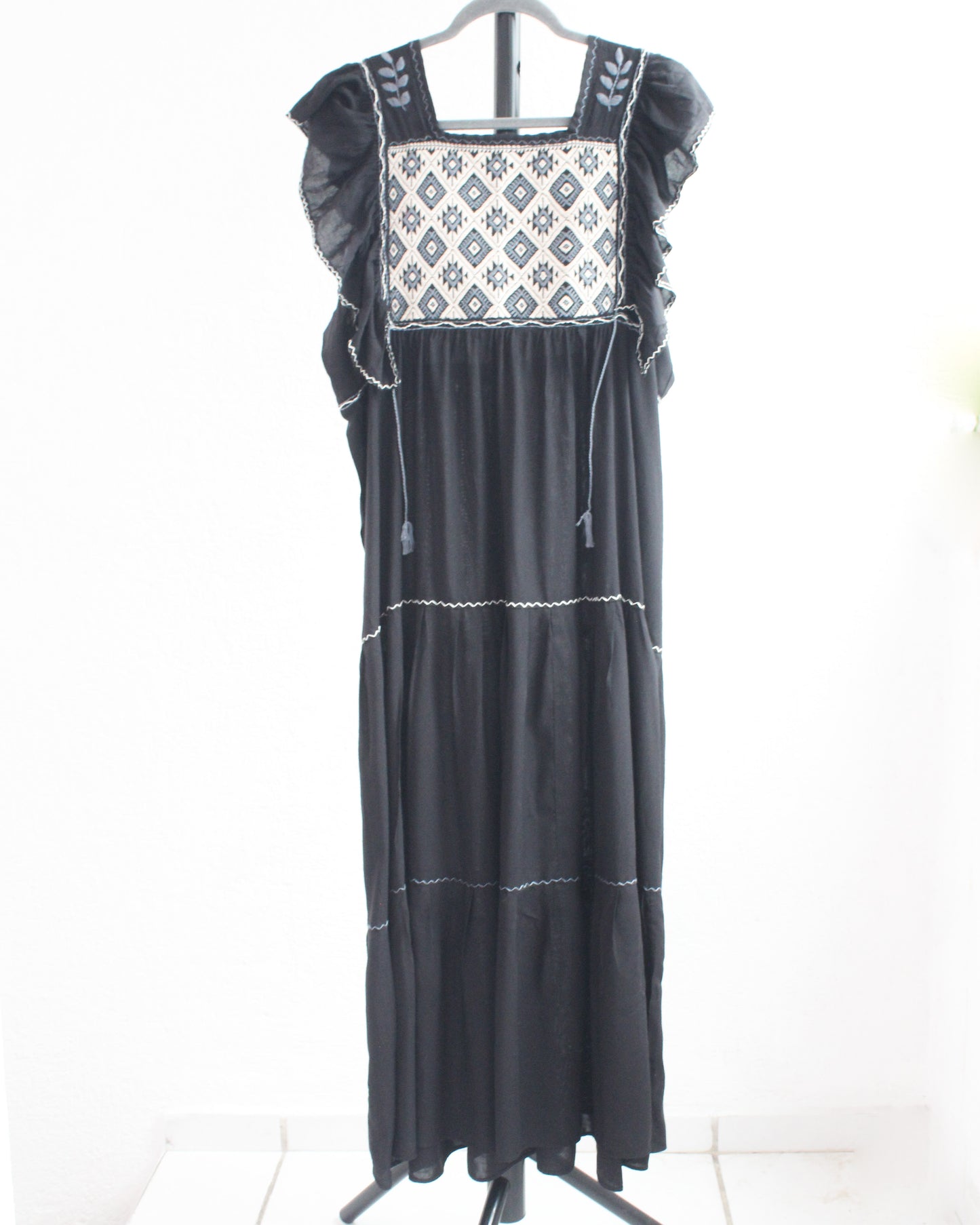 Vestido Josefina Estrellas Negro Blanco Unitalla
