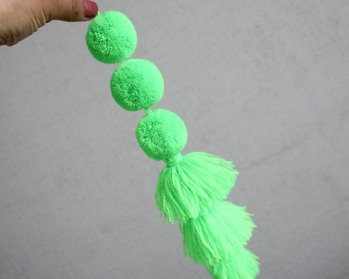 Pompones 3 Verde Fosforescente