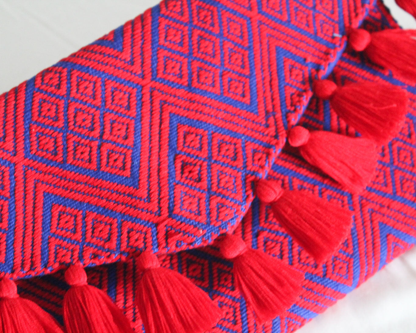 Clutch Artesanal Rojo Azul "BATS’I LUCH"