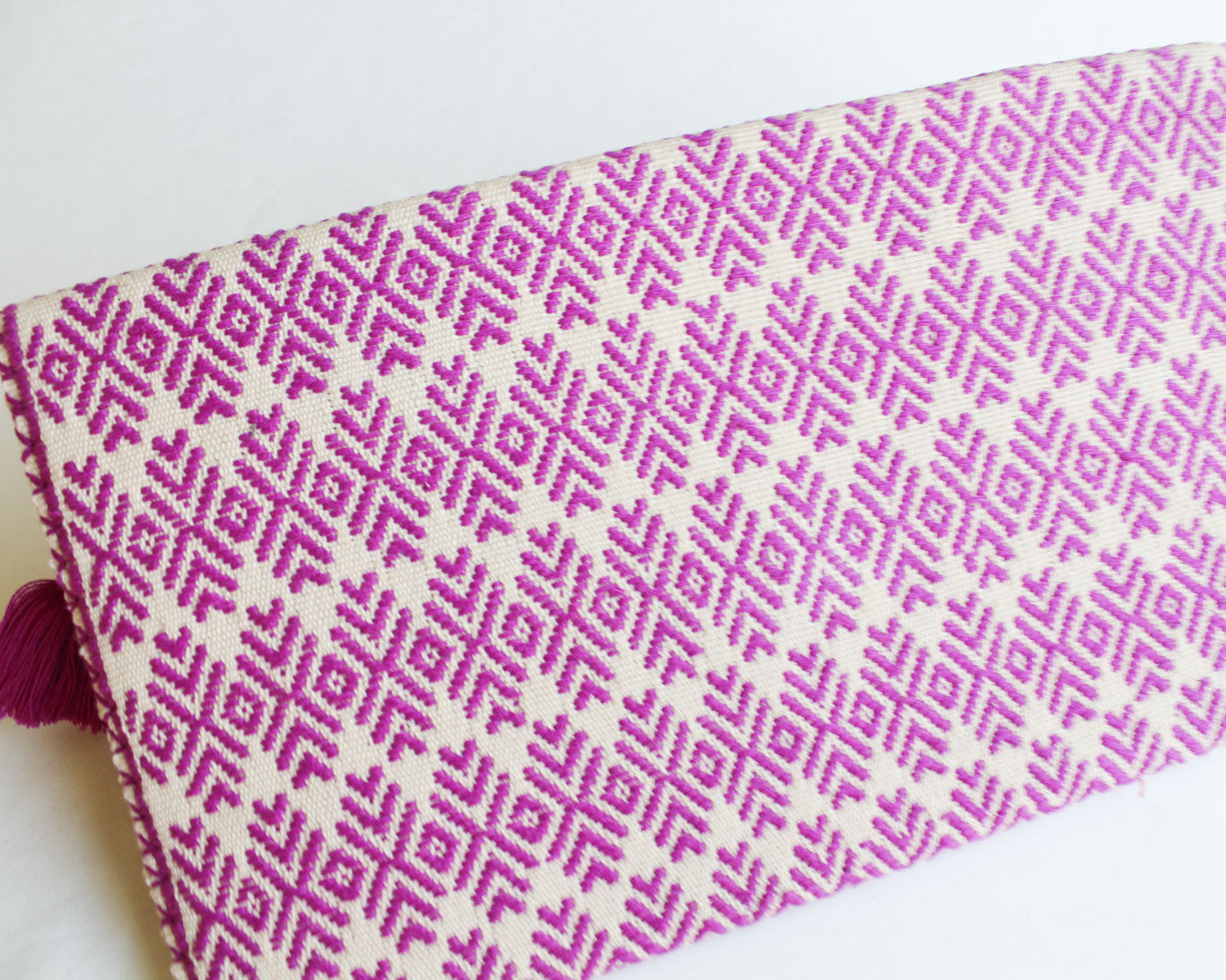 Clutch Artesanal Flores Lila Beige