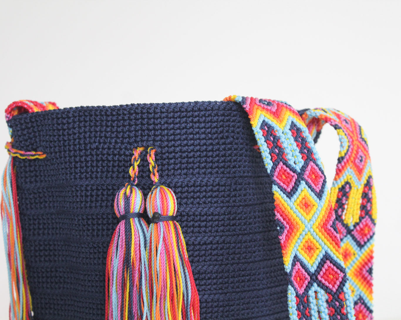 Bolso Morral Azul Marino cinta de colores