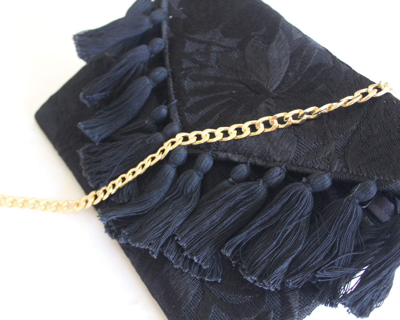 Clutch Bordado Negro