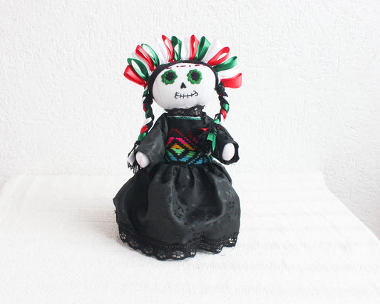 Muñeca Lelé Catrina Verde Blanco y Rojo