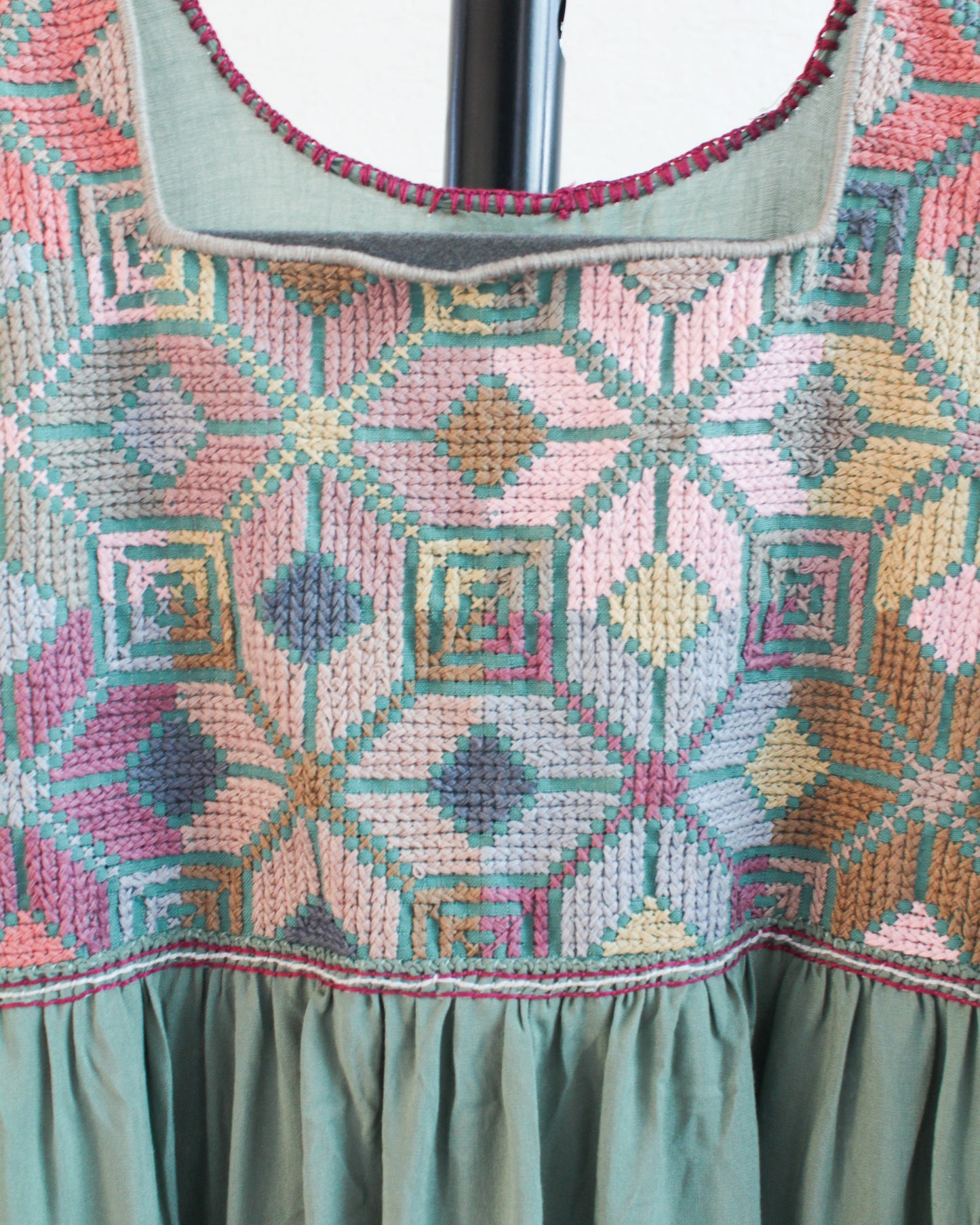 Vestido Julia Flores Menta L / XL Manga 3/4