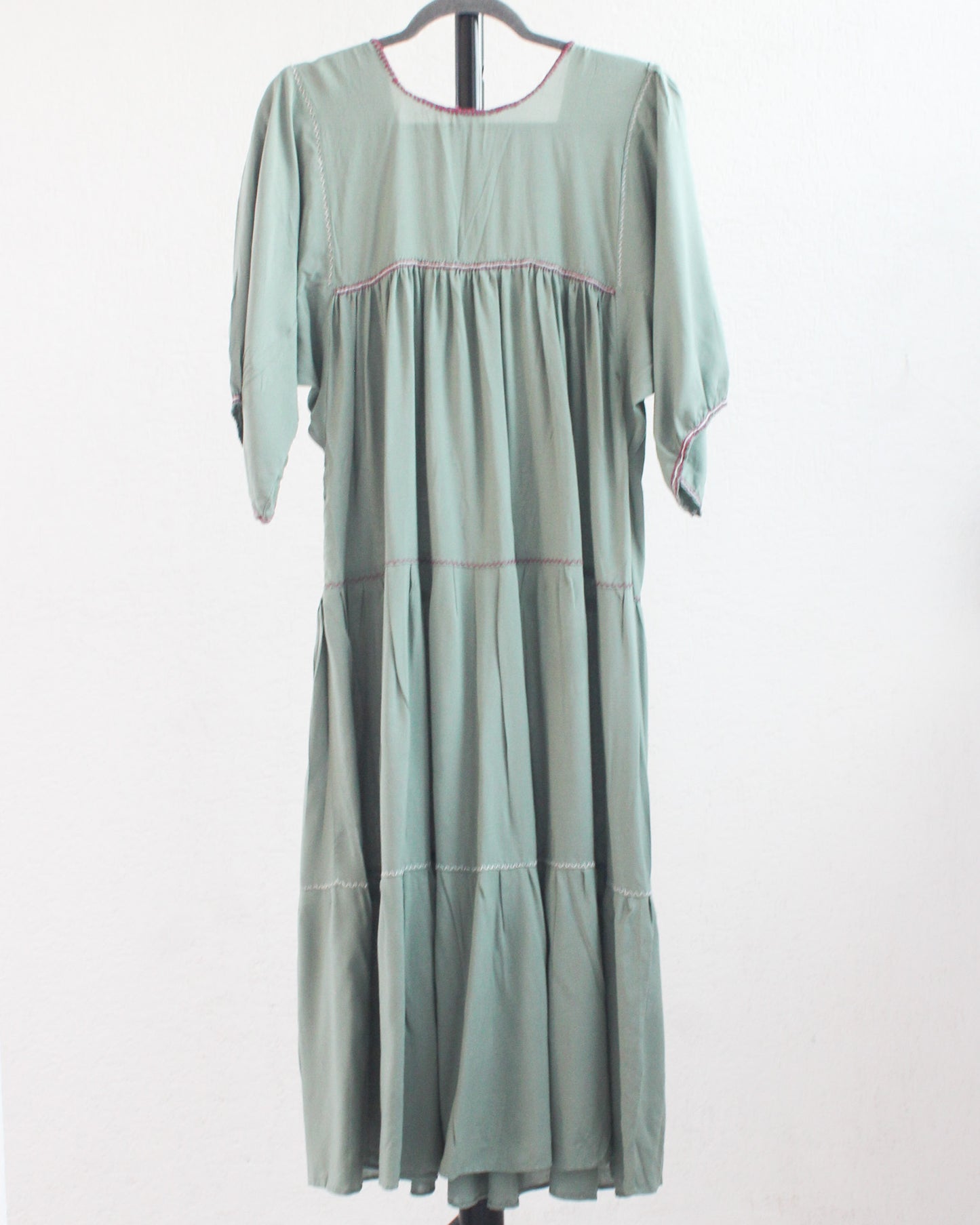 Vestido Julia Flores Menta L / XL Manga 3/4