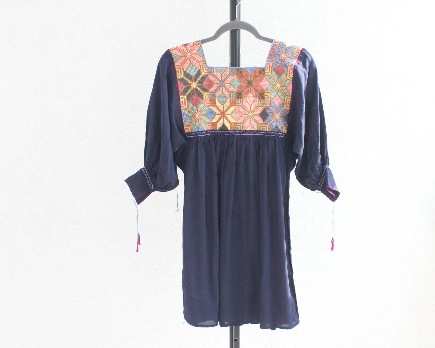 Blusa Gloria Punto de Cruz Azul Marino