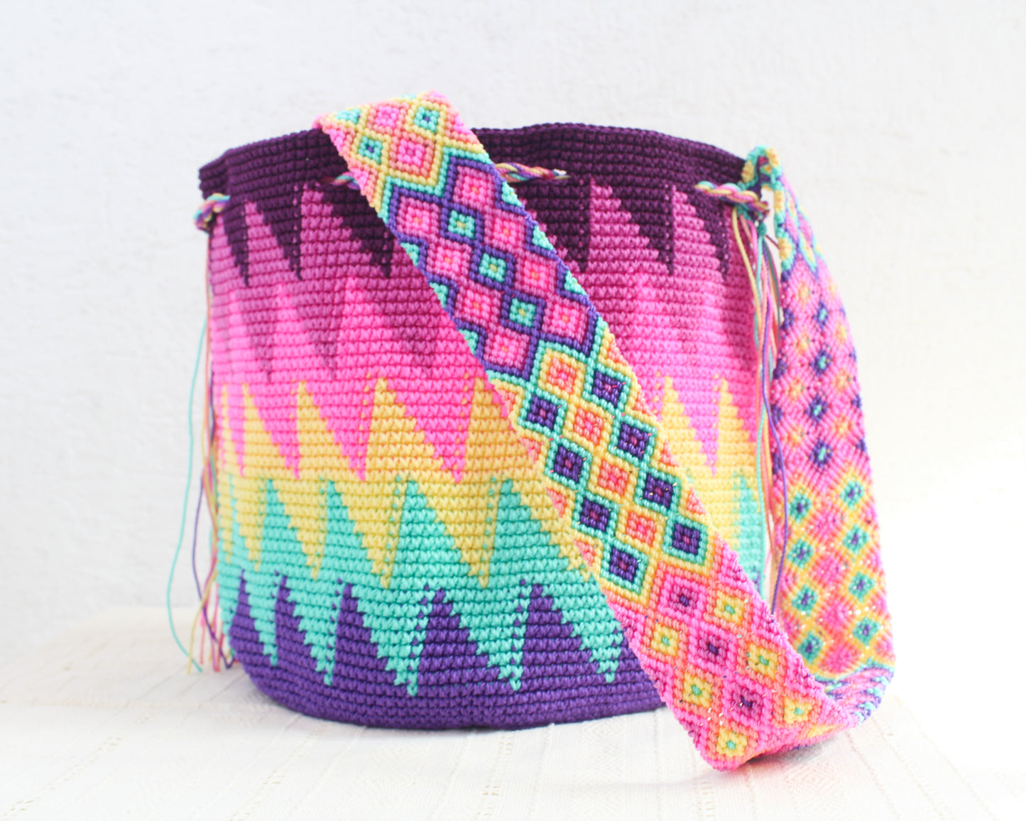 Bolso Morral Zig Zag Rosa Lila Amarillo