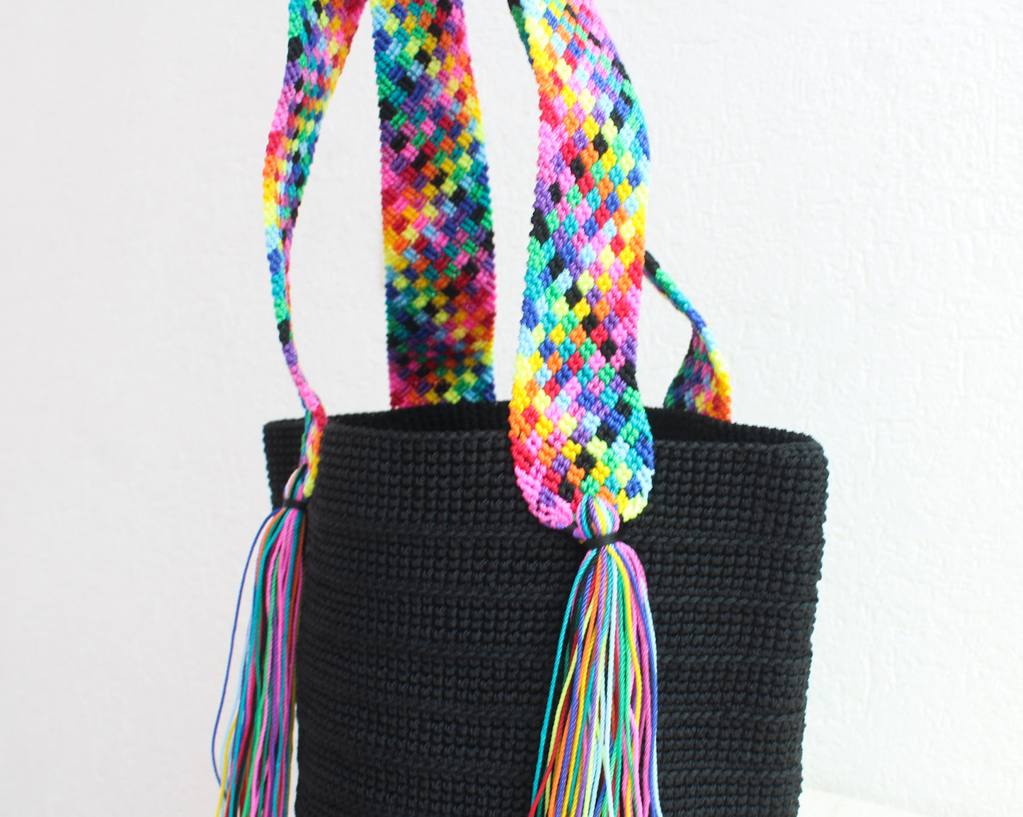 Bolso de mano Negro Colores