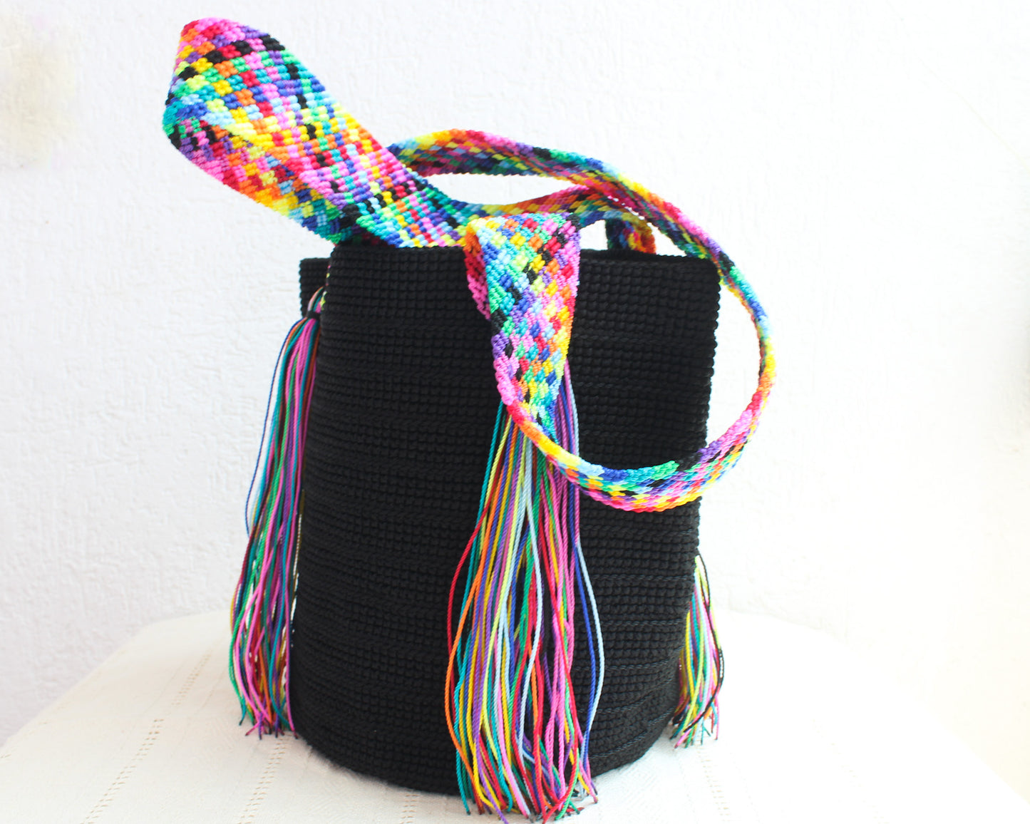 Bolso de mano Negro Colores