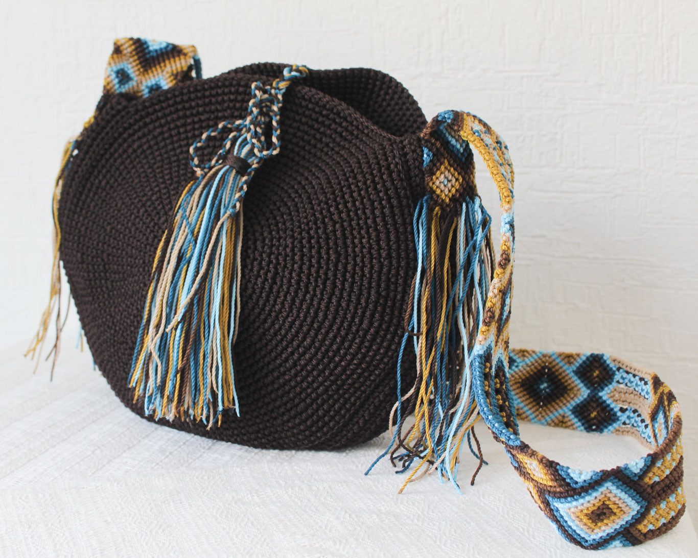 Bolso Redondo Café Azul