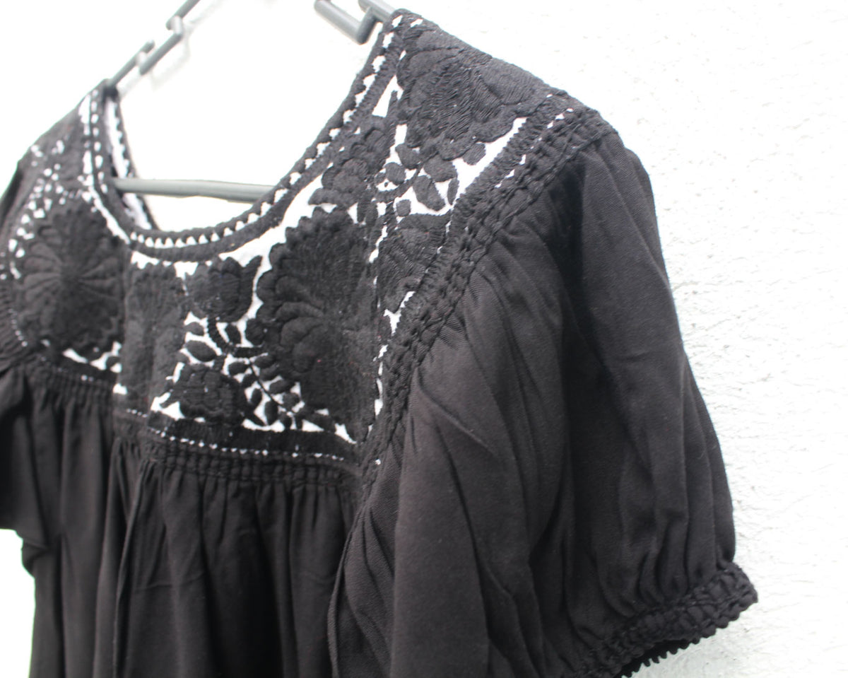Blusa Aguacatenango Negro