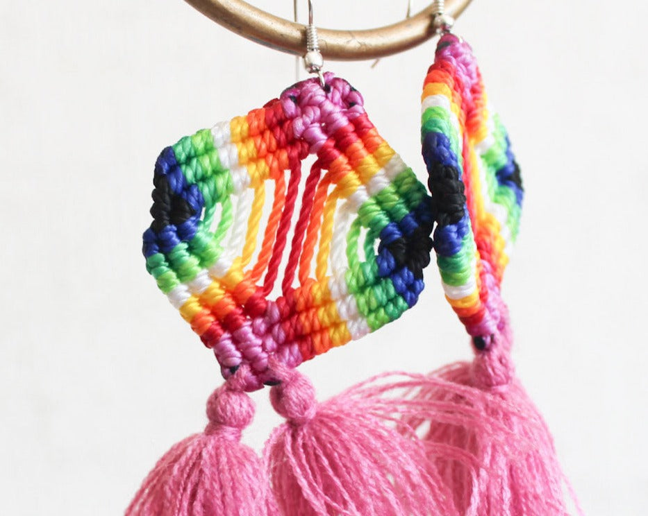 Aretes Tejidos Colores / Rosa