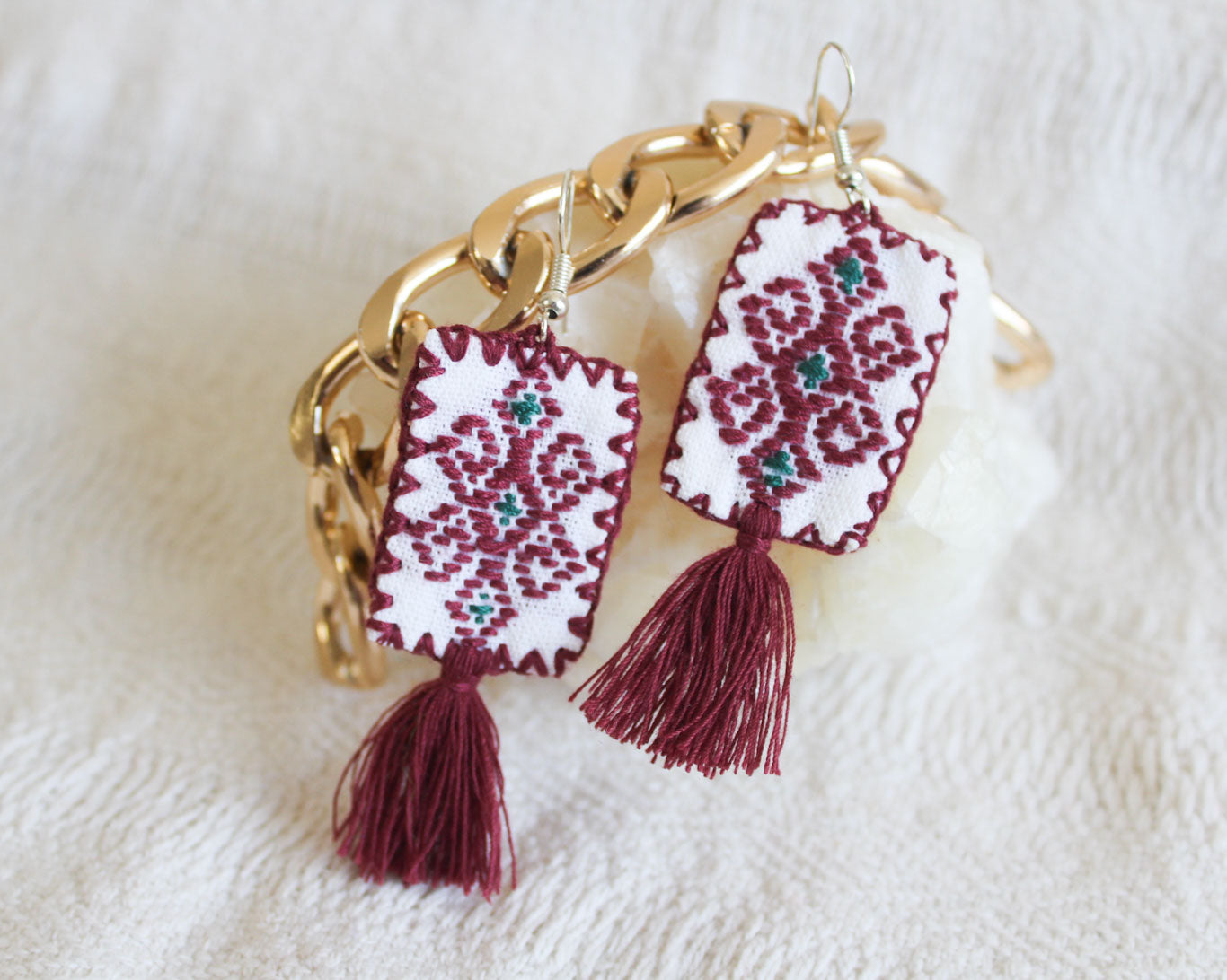 Aretes Rectángulos Bordado Vino V