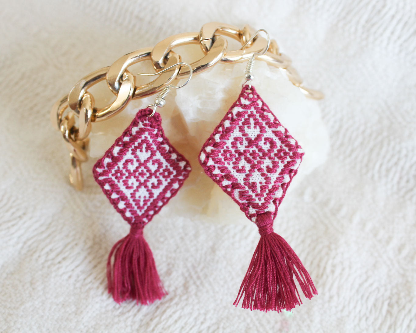 Aretes Grecas Guinda