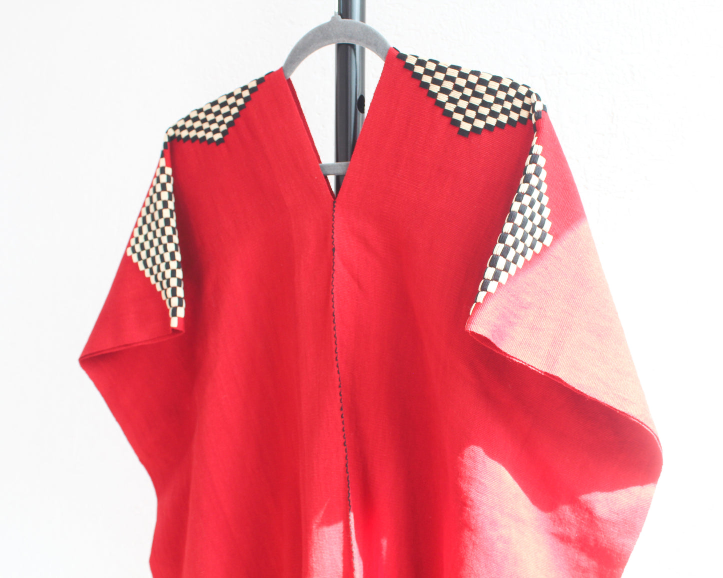 Jorongo Rombos Rojo Beige Negro