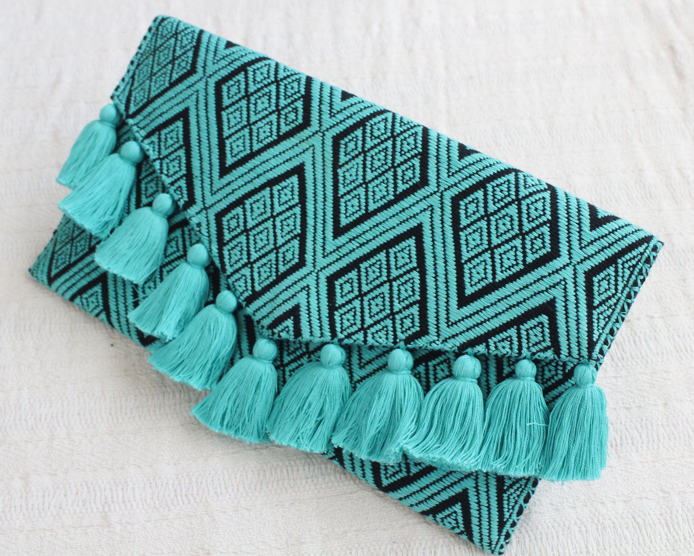 Clutch Artesanal "BATS’I LUCH" Turquesa