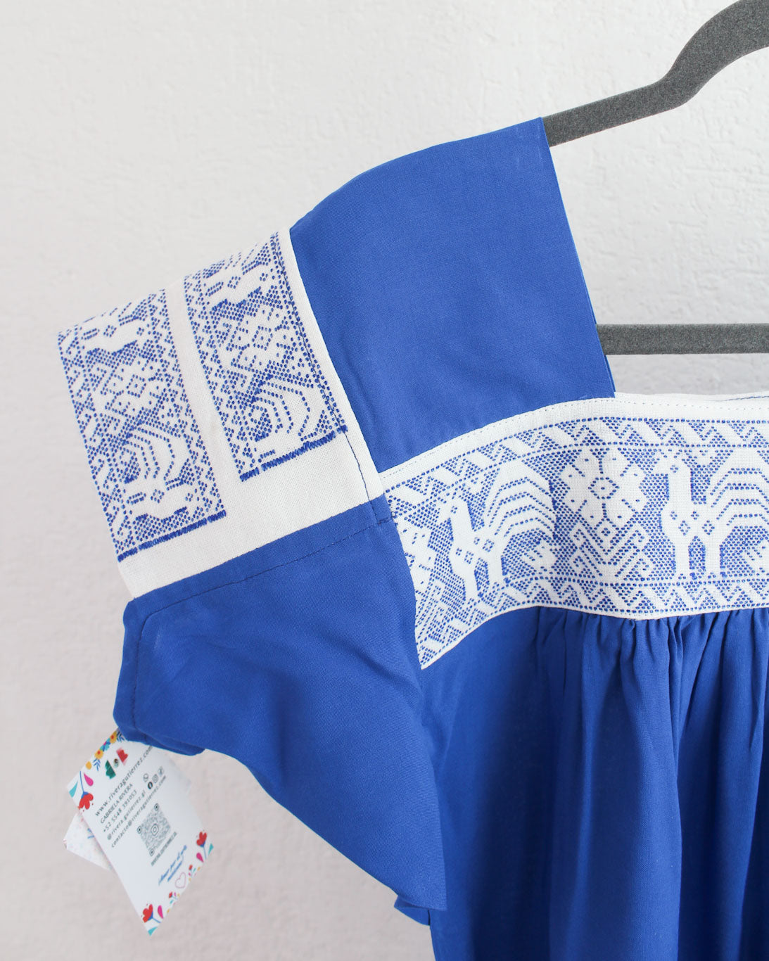 Vestido Tania Bordado Flores Azul rey