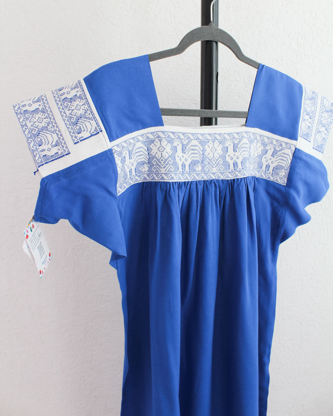 Vestido Tania Bordado Flores Azul rey