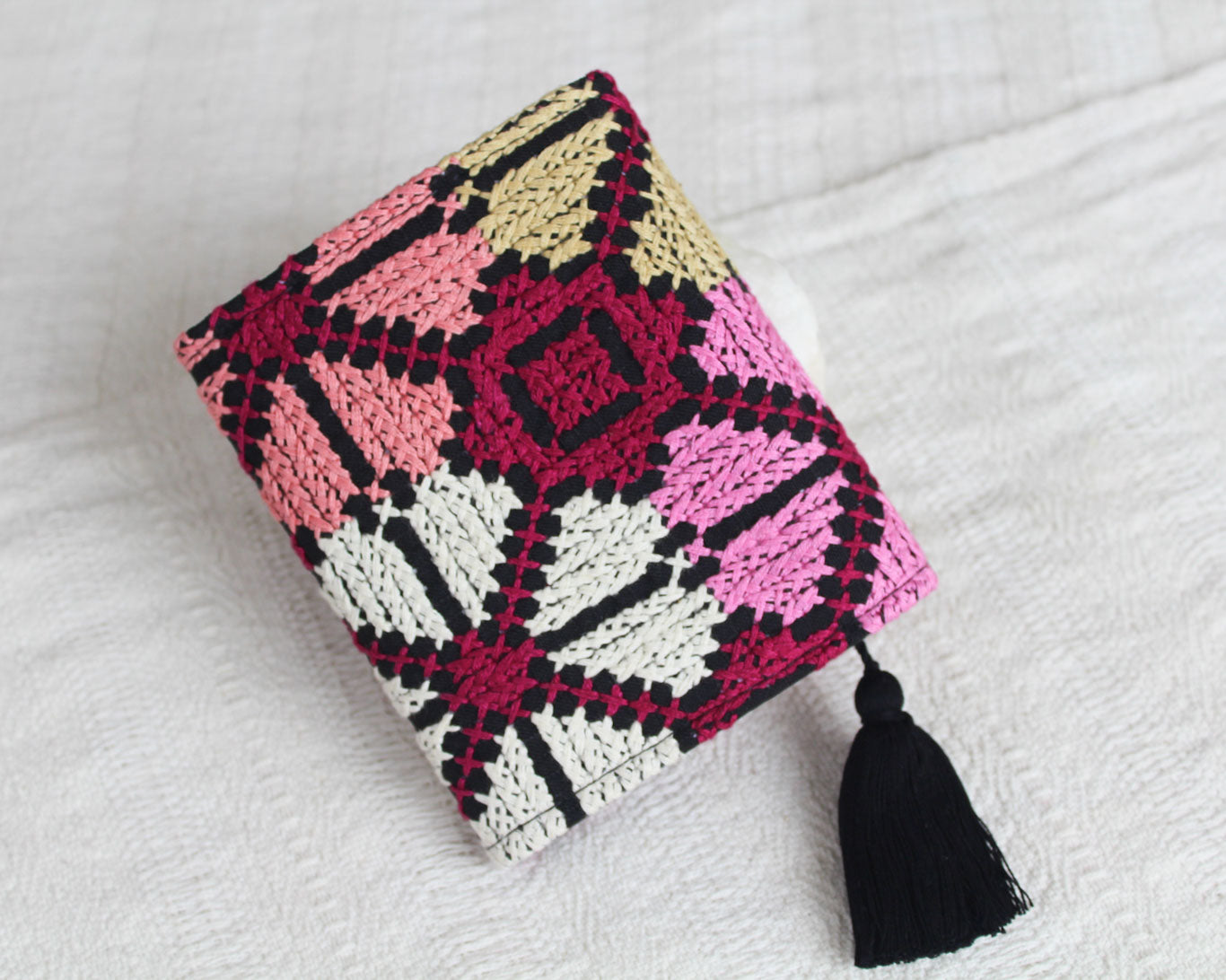 Cartera Punto de Cruz Guinda / Rosa / Amarillo