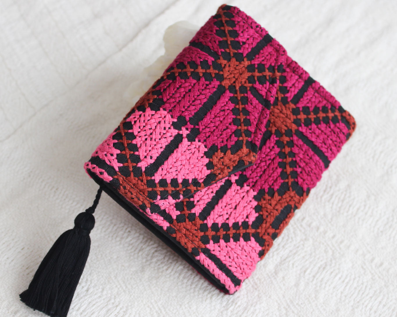 Cartera Punto de Cruz Fiusha / Rosa / Vino