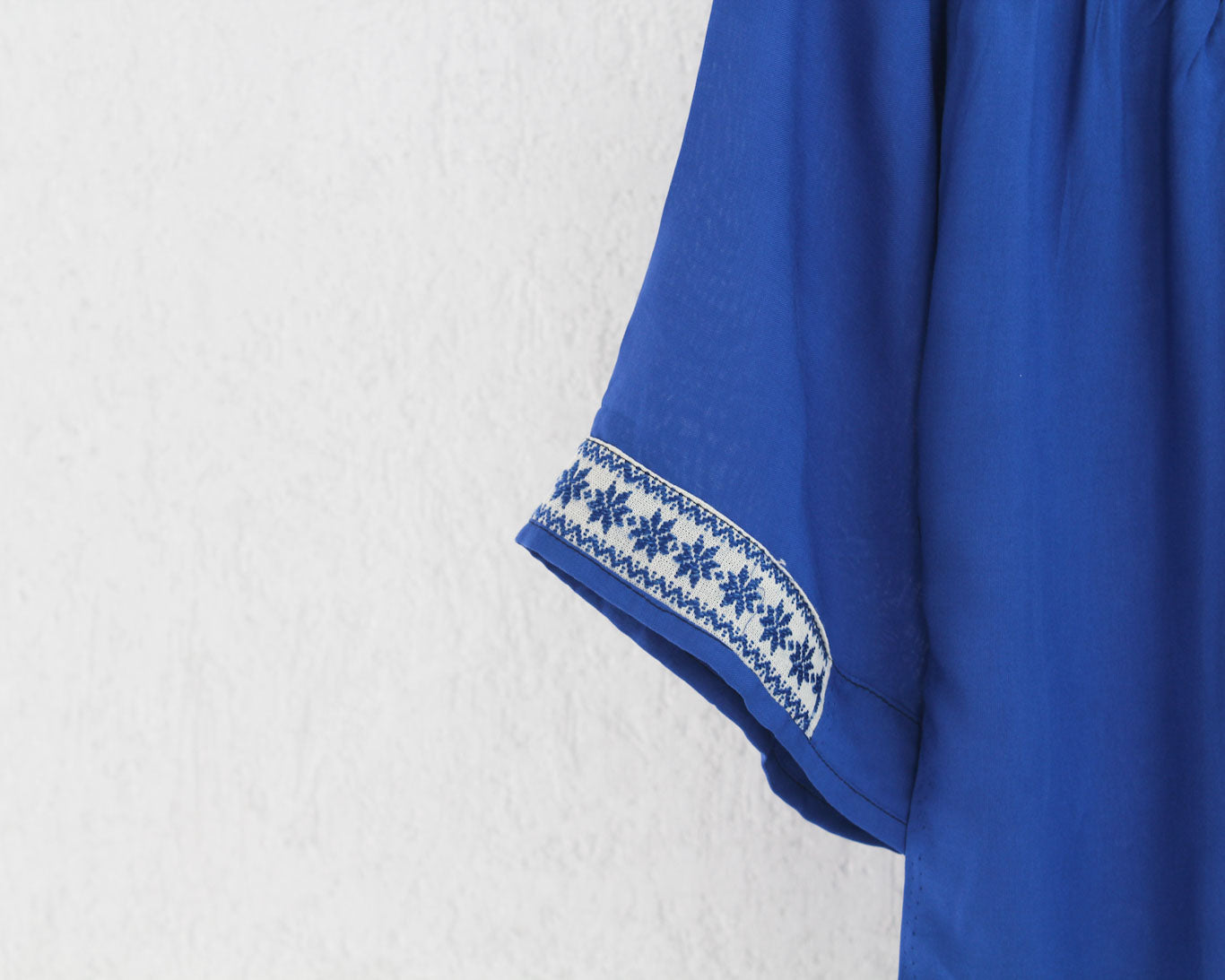 Blusa Cuello V Azul Rey Estrellas