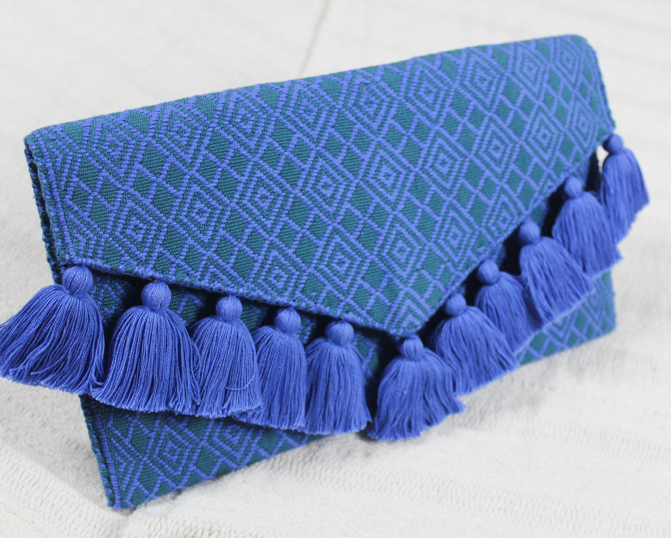 Clutch Artesanal "BATS’I LUCH" Azul