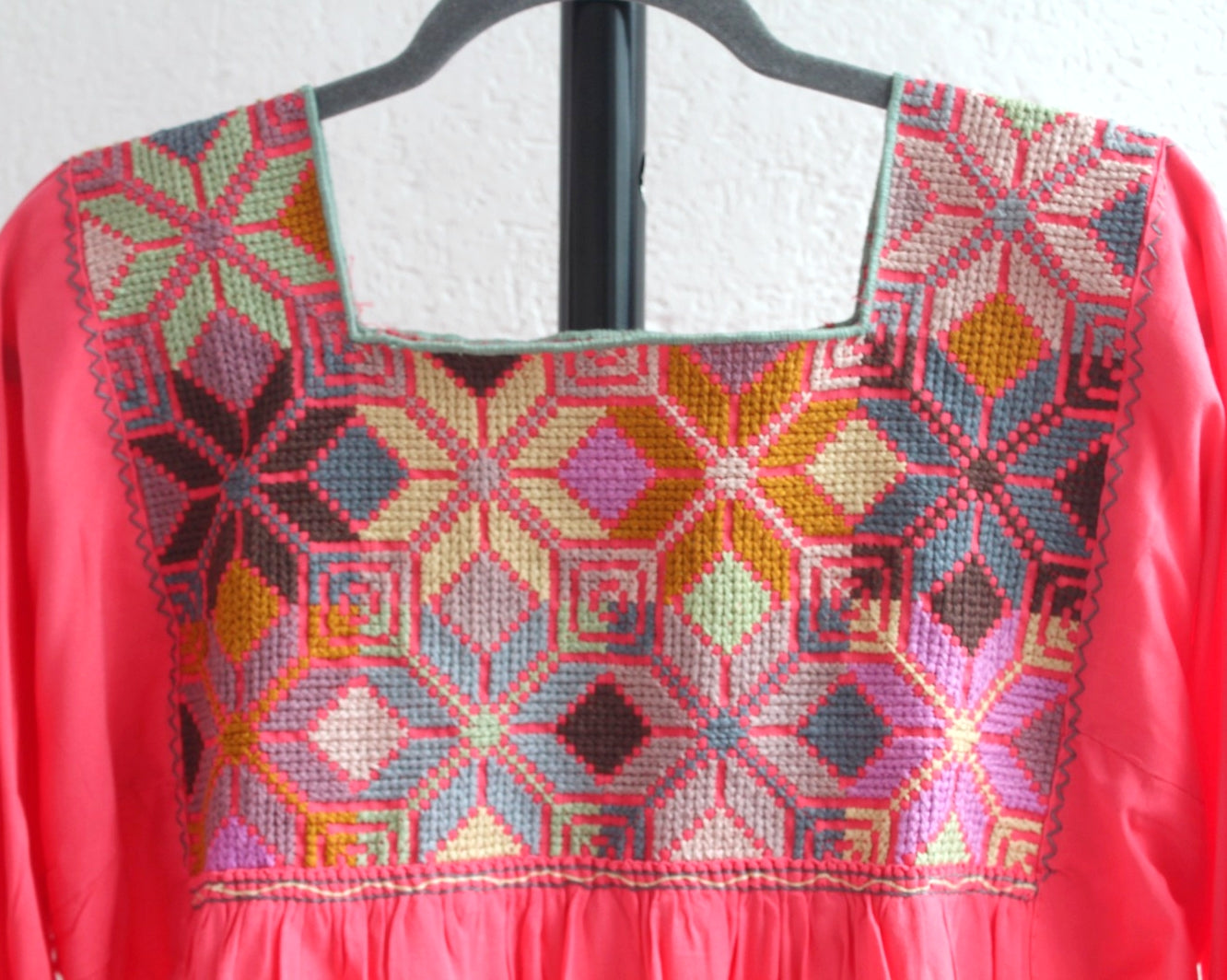 Blusa Gloria Punto de Cruz Coral