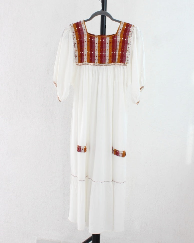 Vestido Nuditos 3/4 Manga Blanco Marrón