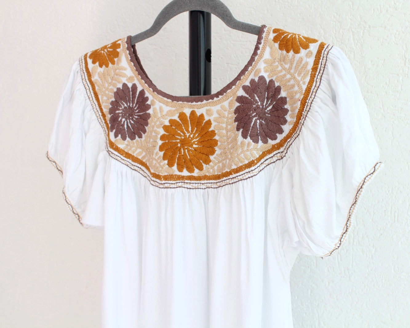 Blusa Aguacatenango Blanco Café Amarillo Mostaza