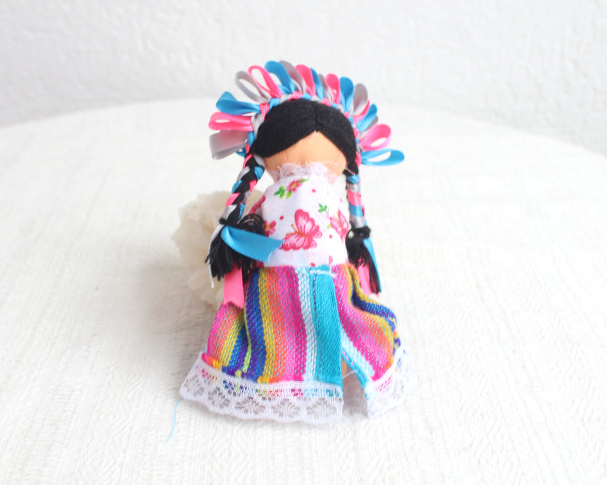 Muñeca Lelé Pequeña Azul Rosa Gris