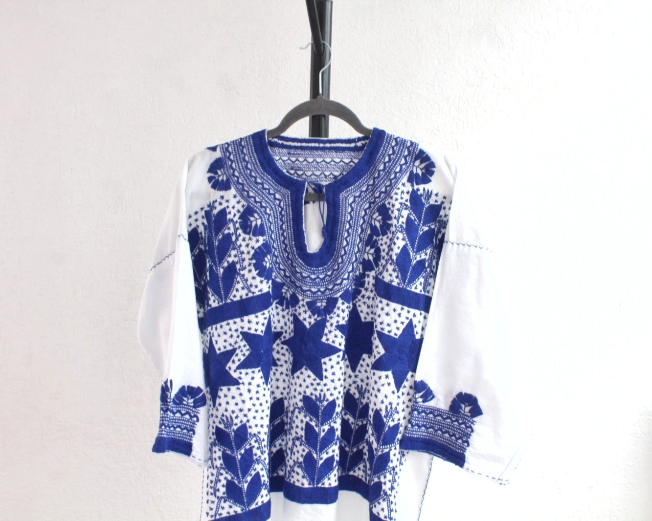 Blusa Milpa Flores Azul Rey L - XL