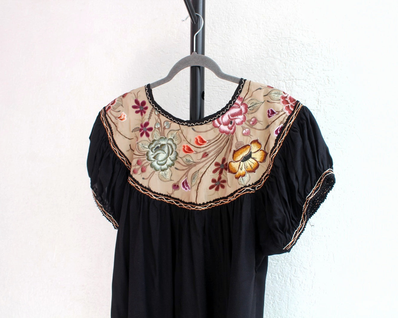 Blusa Abigail Flores Negro XL - XXL
