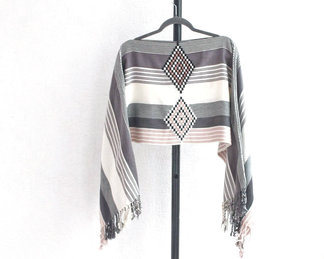 Jorongo Rombos Gris Rosa Blanco