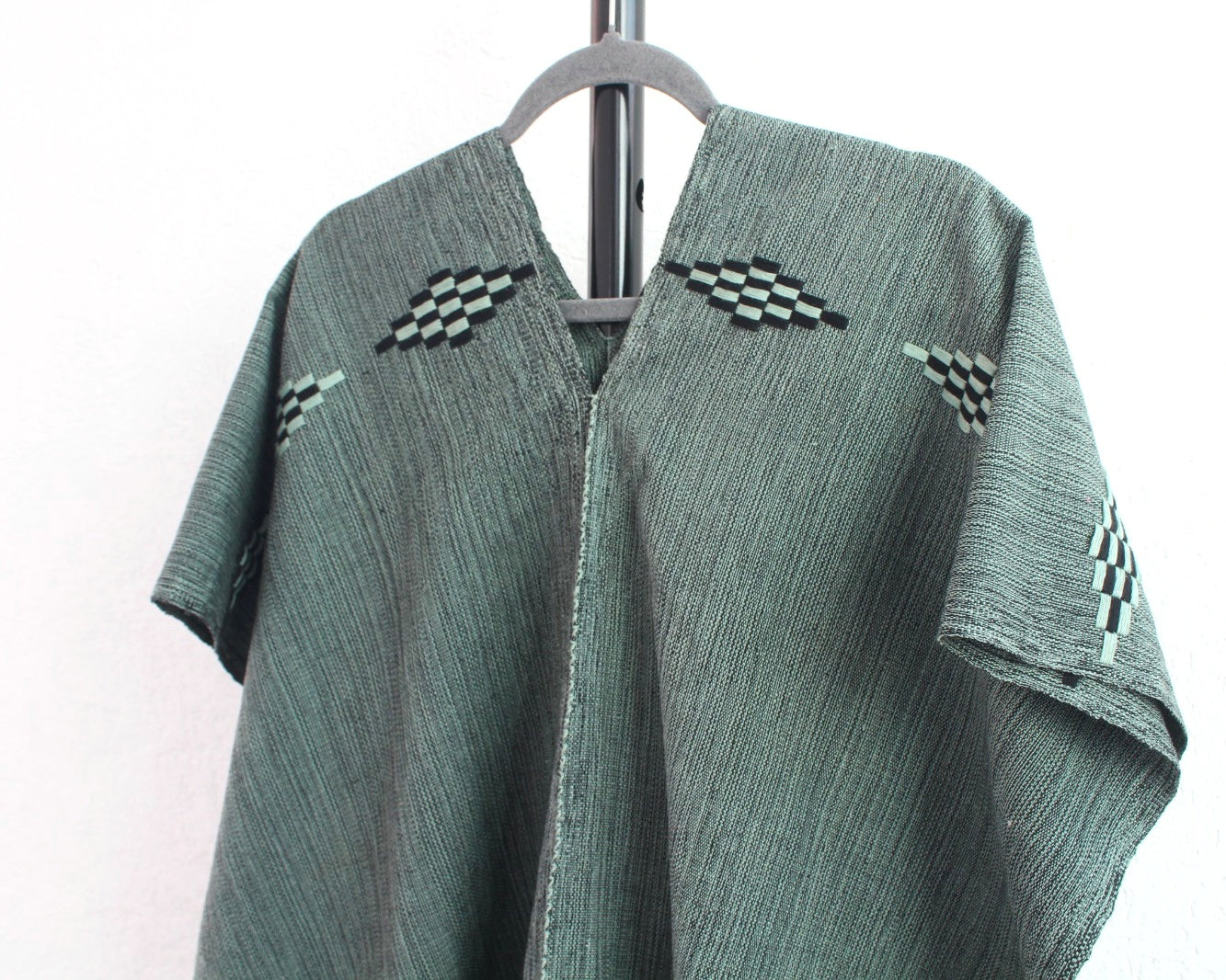 Jorongo Rombos Menta Negro