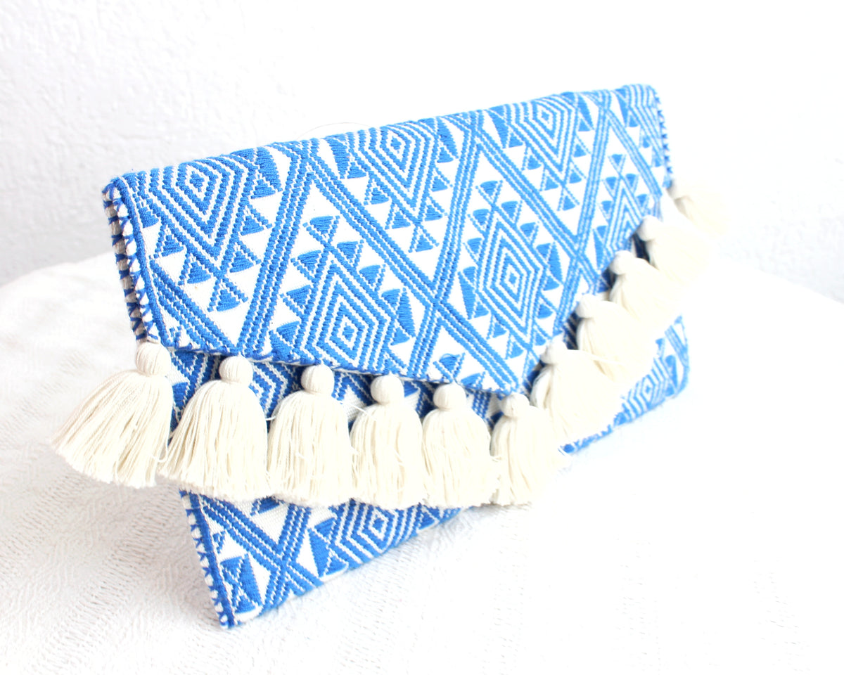 Clutch Artesanal Estrellas Diamante Blanco Azul