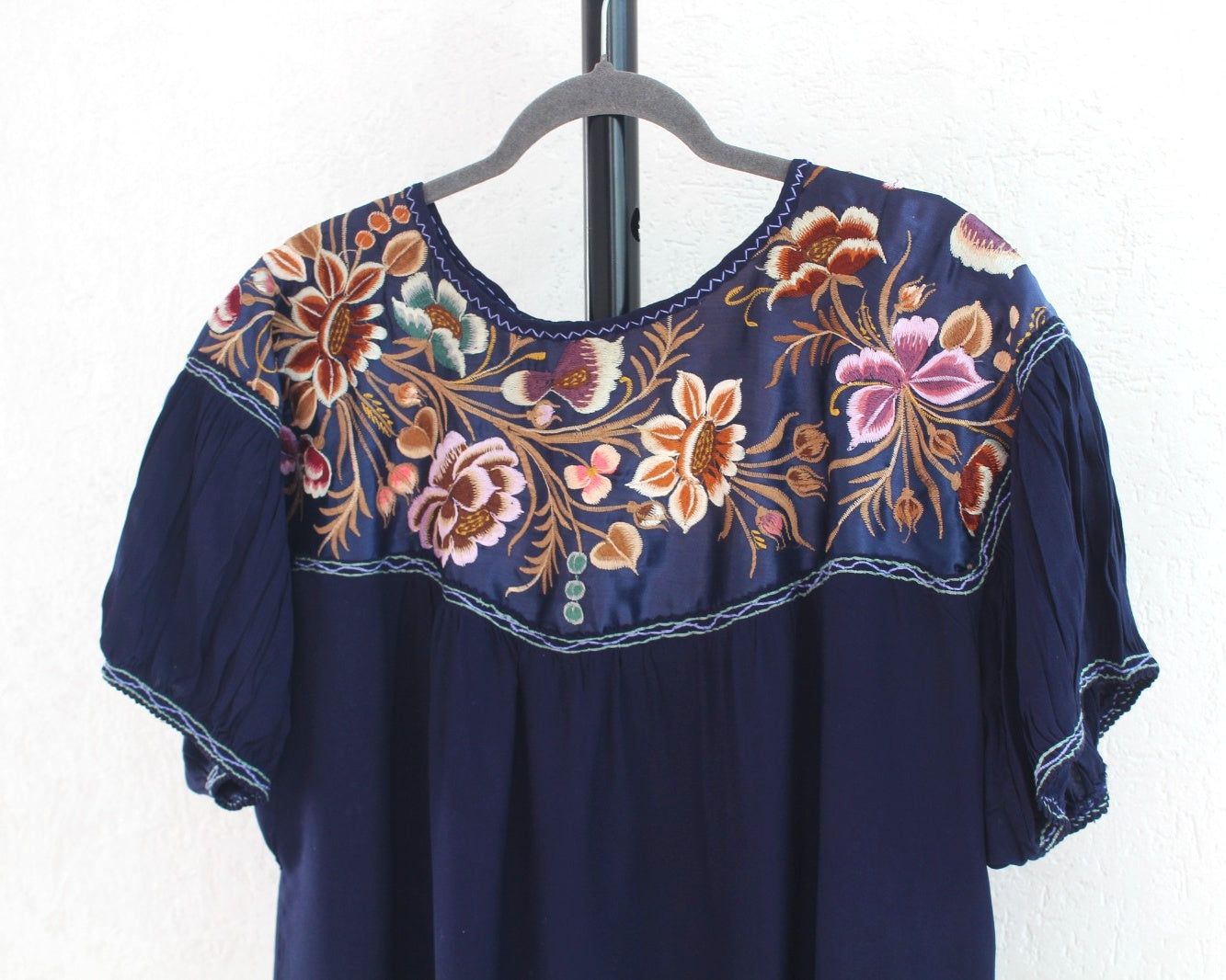 Blusa Abigail Flores Azul Marino Beige Rosa 2XL - 3XL