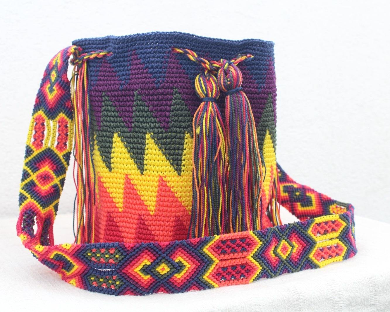 Bolso Morral Zig Zag Azul Amarillo Rojo