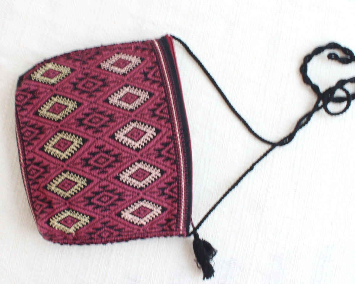 Bolso Telar Estrellas Vino Negro