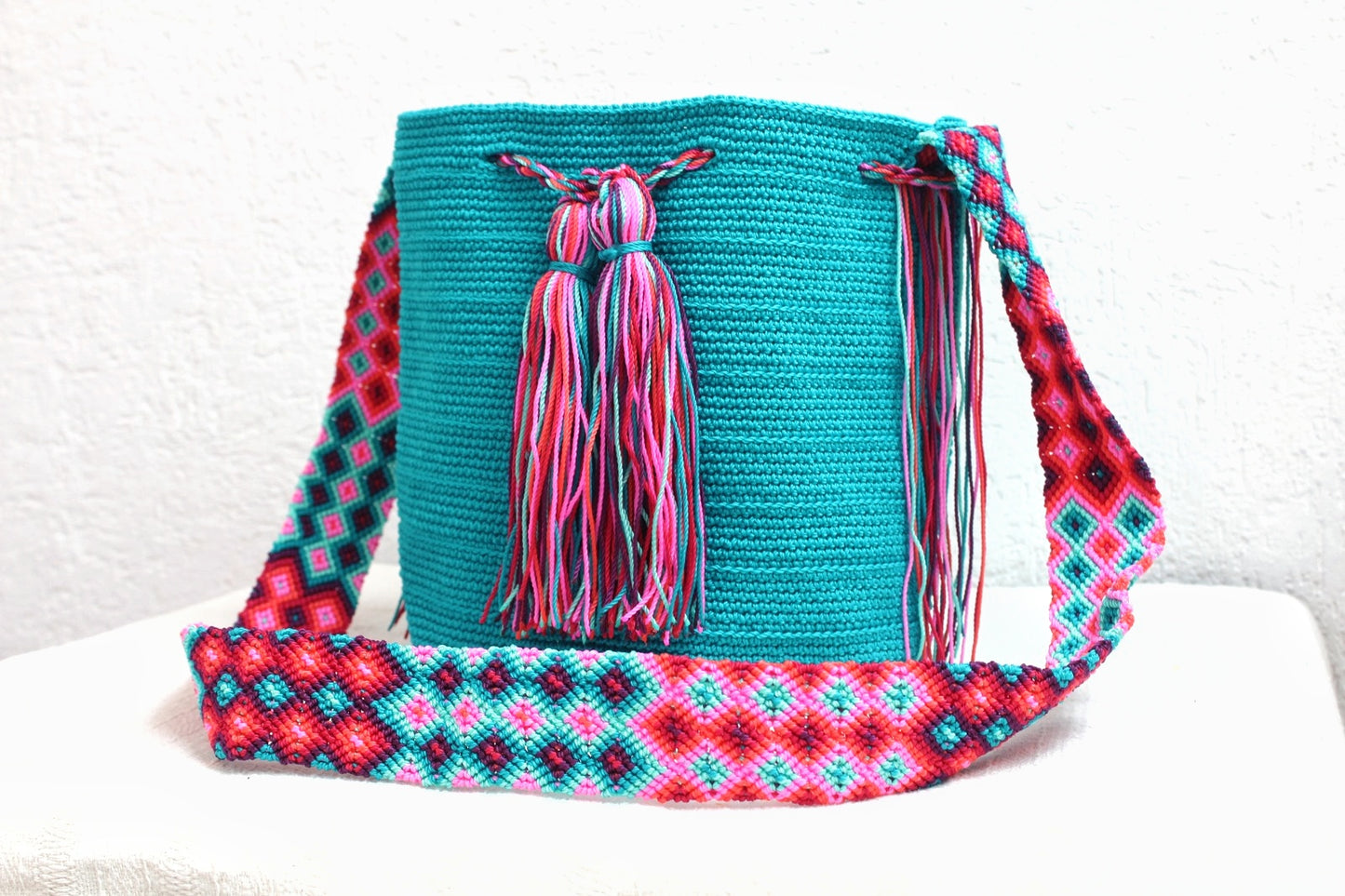 Bolso Morral Turquesa Rojo Rosa