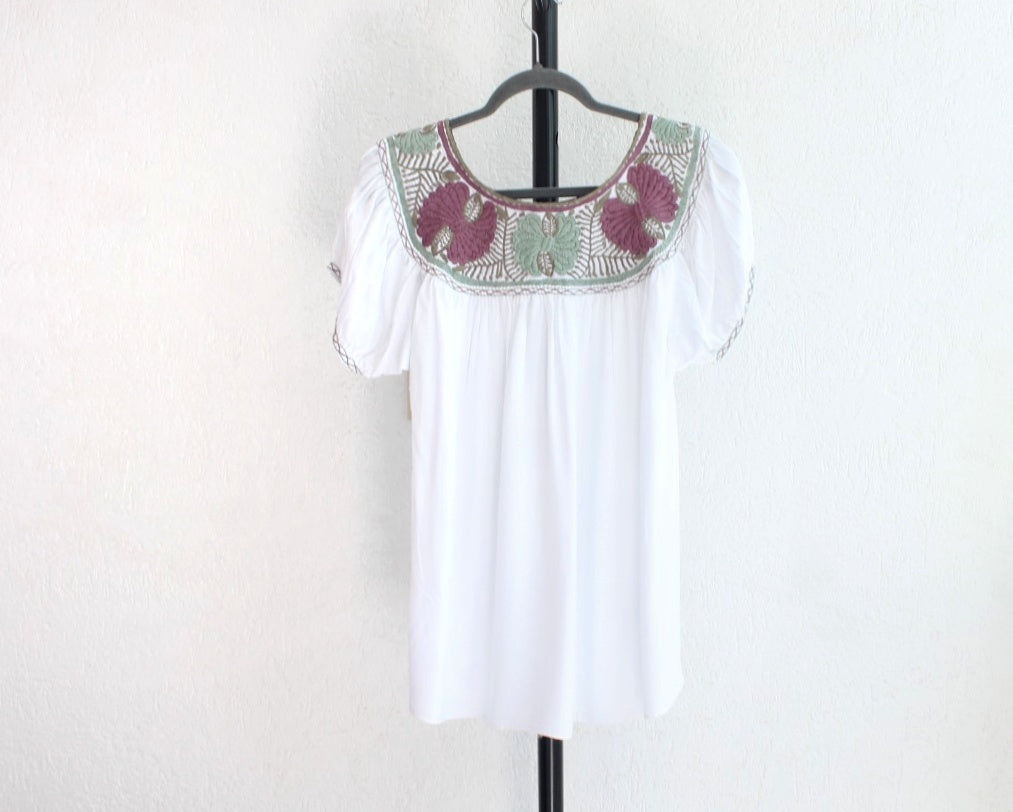 Blusa Aguacatenango Blanco Menta Vino