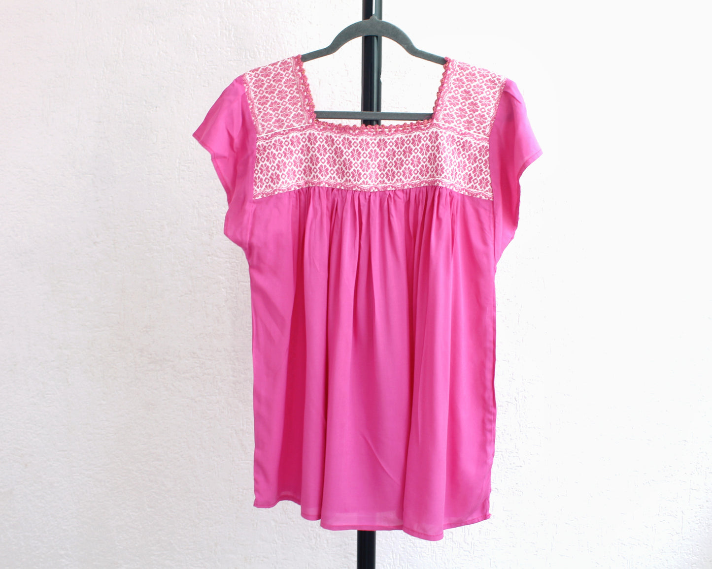 Blusa Bordada Tania Rosa Flores L -XL