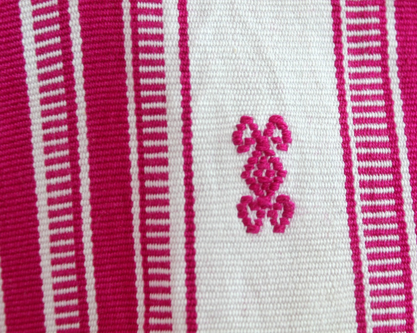 Blusa Pantheló Blanco Bugambilia