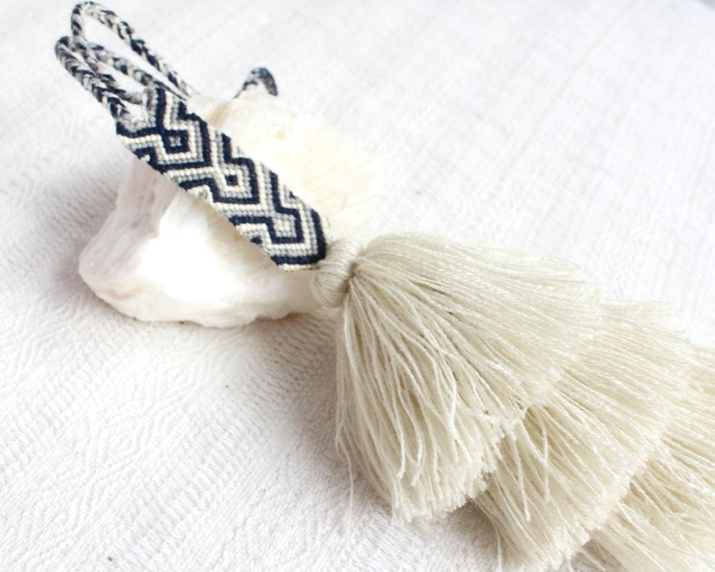 Campanitas con pulsera Beige Azul Marino